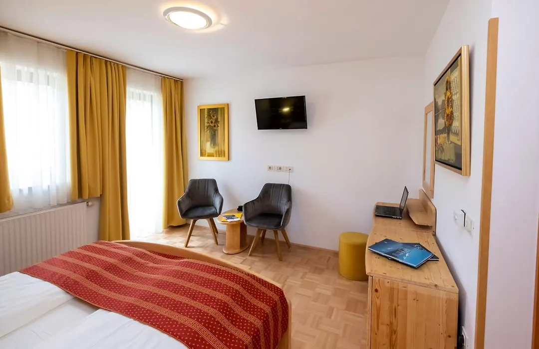 Art Hotel Kristal-1